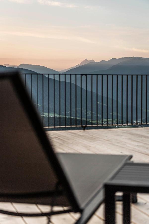 Aparthotel Panorama Living Dolomites Maranza Bagian luar foto