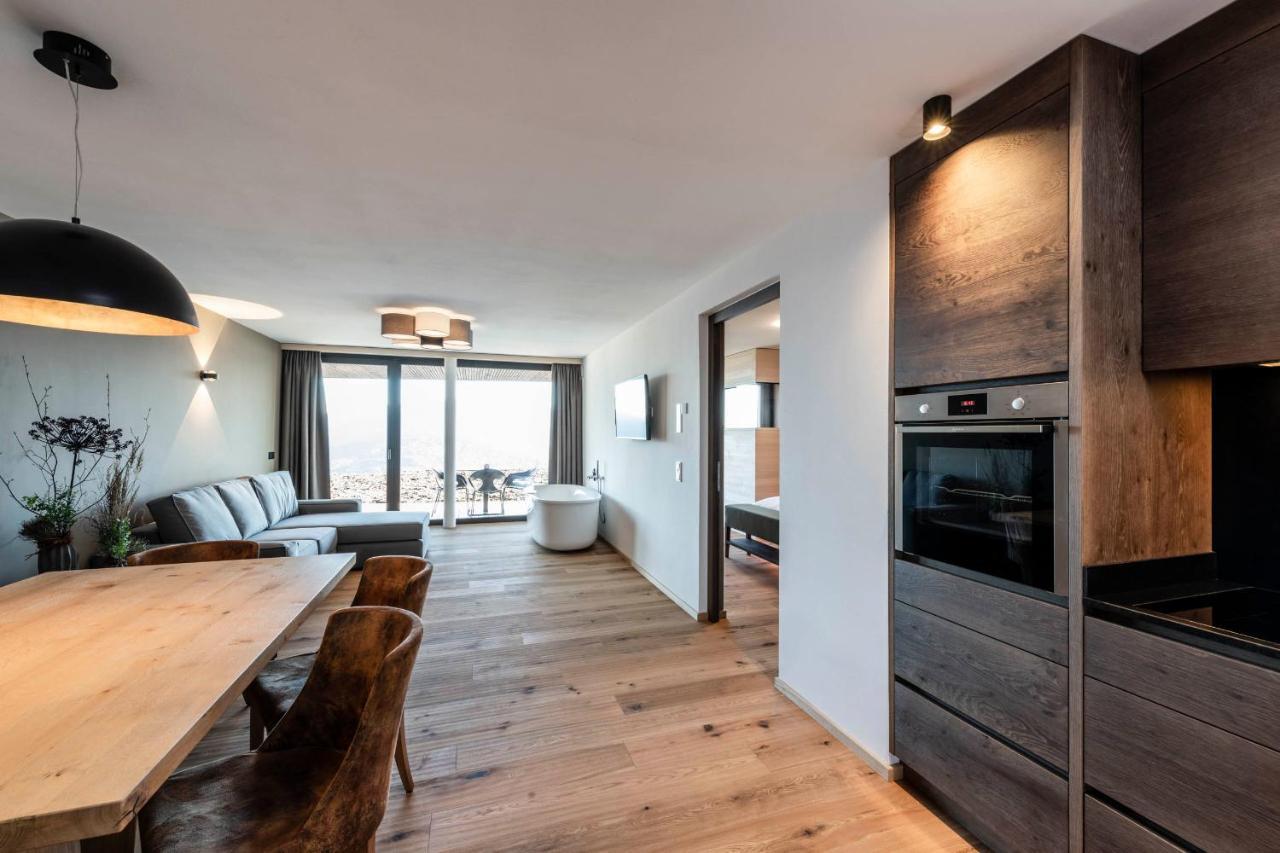 Aparthotel Panorama Living Dolomites Maranza Bagian luar foto